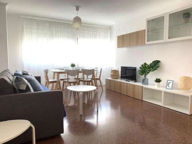 Uim Mediterraneo Diagonal 17 Wifi Sagunto エクステリア 写真